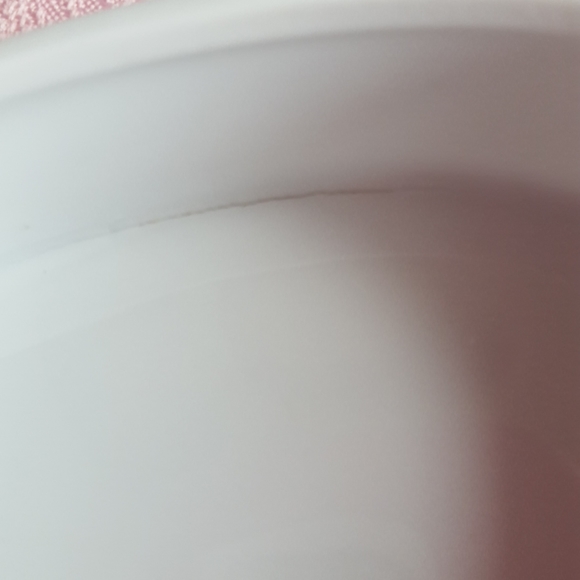 Heart shaped porcelain box - Picture 4 of 4